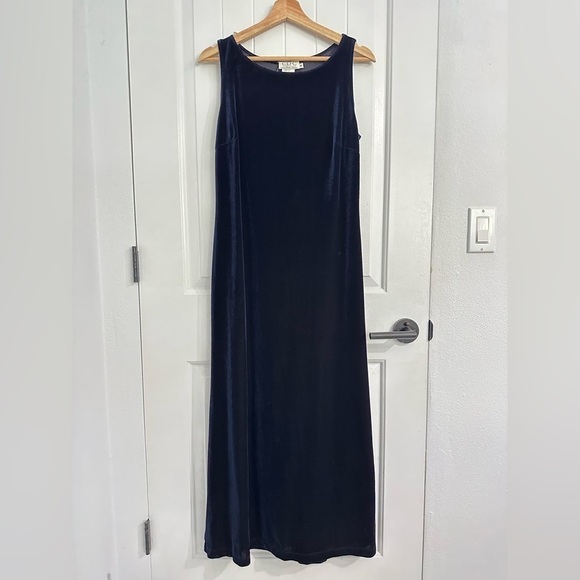 NWOT CDC Caren Desiree Company Dark Blue Velvet Maxi Dress - Picture 1 of 5